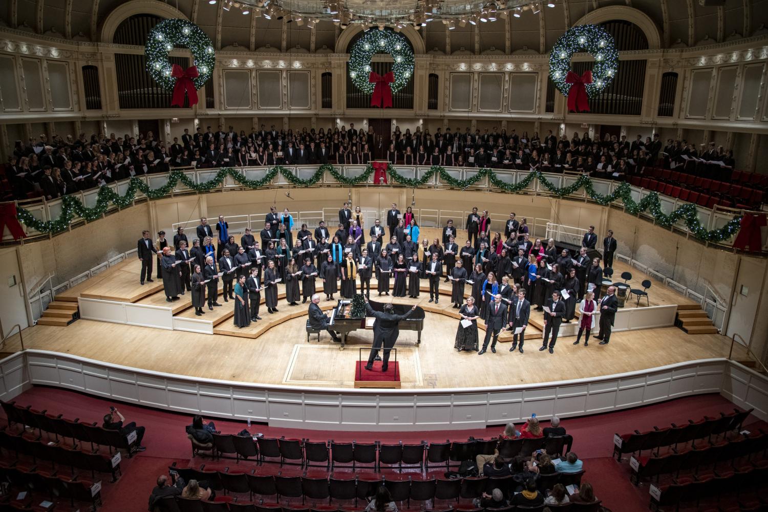 <a href='http://lleo.ngskmc-eis.net'>全球十大赌钱排行app</a>合唱团在芝加哥交响音乐厅演出.